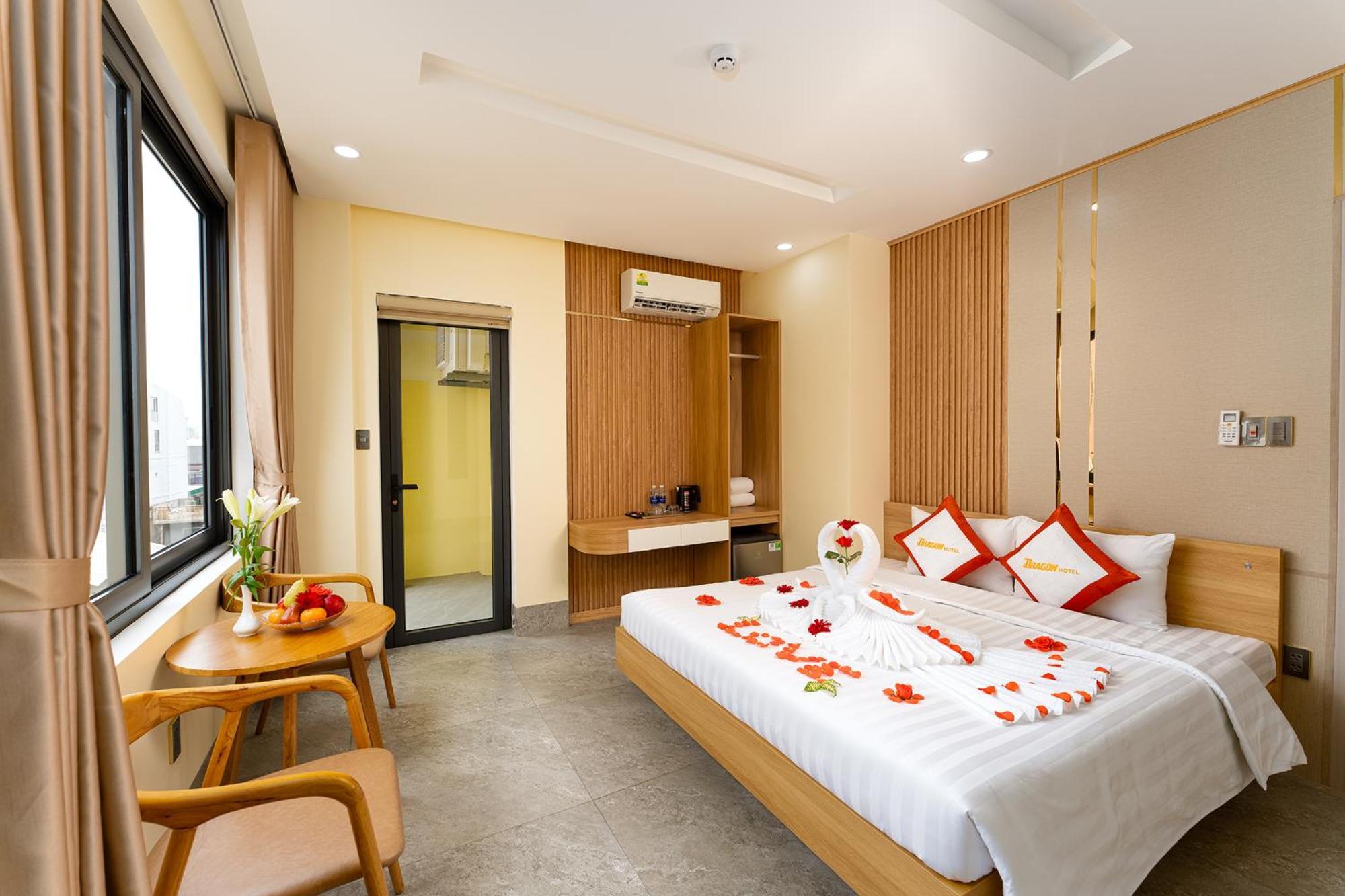 Dragon Hue Hotel Zewnętrze zdjęcie