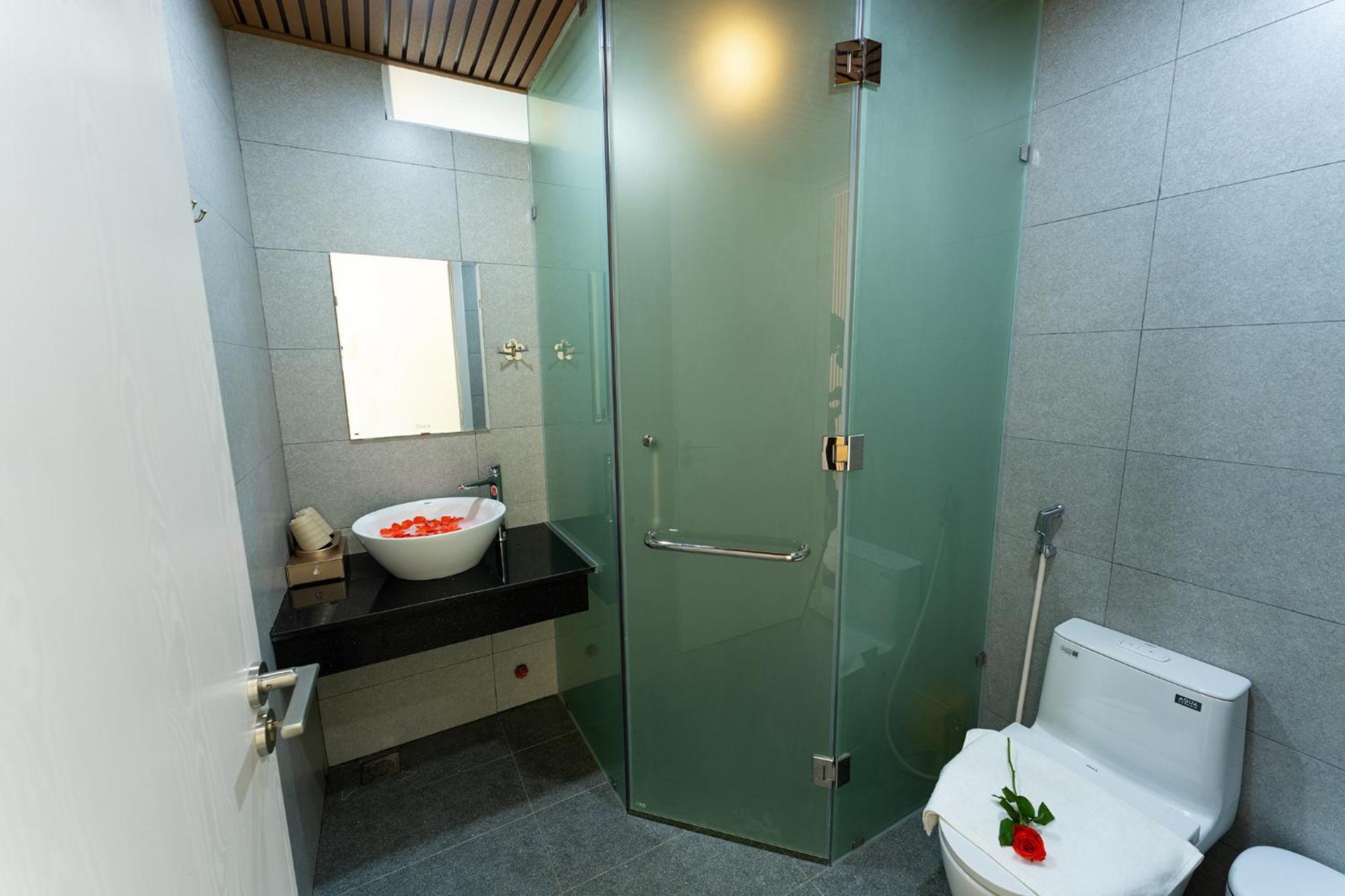 Dragon Hue Hotel Zewnętrze zdjęcie